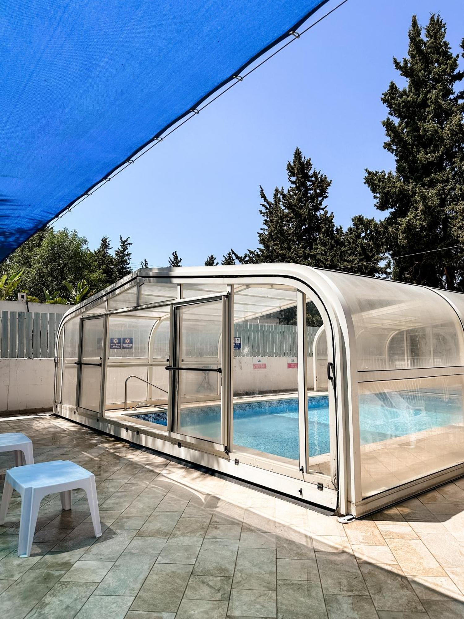 Etzel Tami Hospitality Hotel Neot Golan Exterior foto