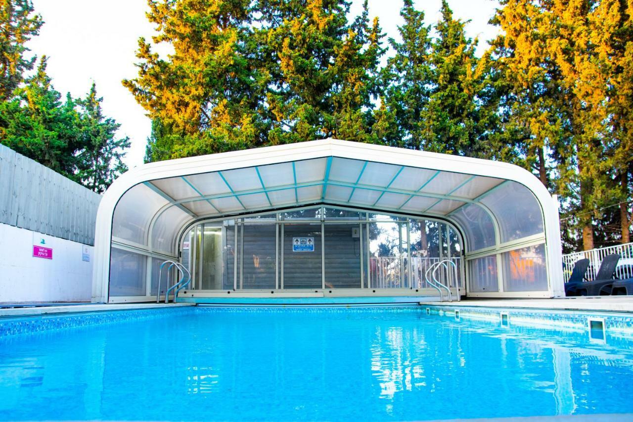 Etzel Tami Hospitality Hotel Neot Golan Exterior foto